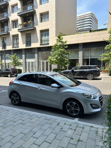 Hyundai i30-12