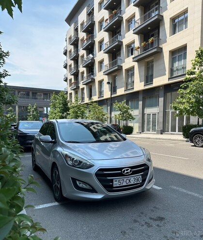 Hyundai i30-1