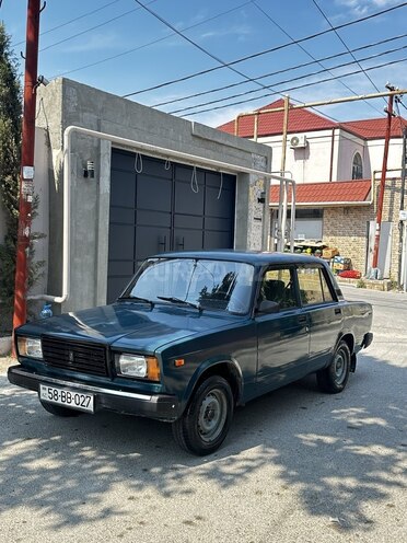 LADA (VAZ) 2107-1