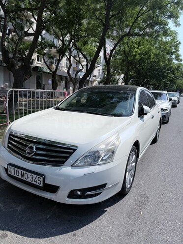 Nissan Teana-1