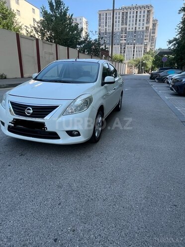 Nissan Sunny-2