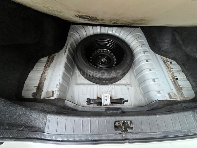 Nissan Sunny-8