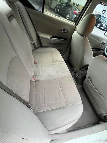 Nissan Sunny-10