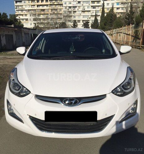 Hyundai Elantra-1