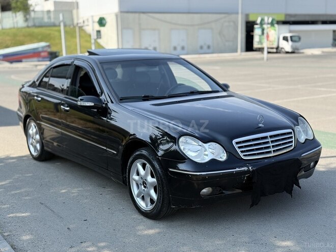 Mercedes C 200-2