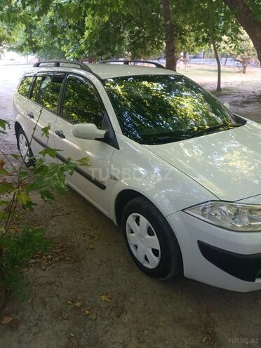 Renault Megane-10