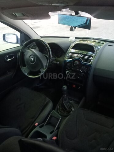 Renault Megane-5