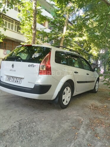 Renault Megane-8