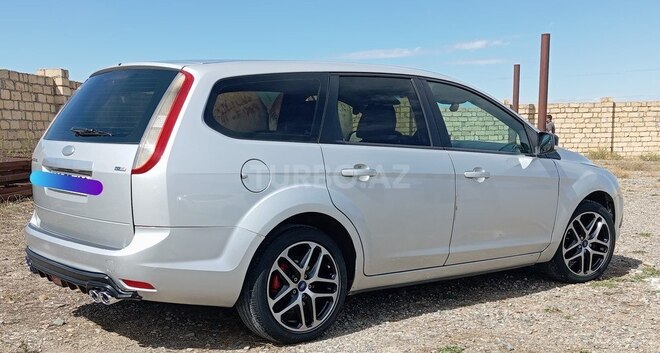 Ford Focus-2