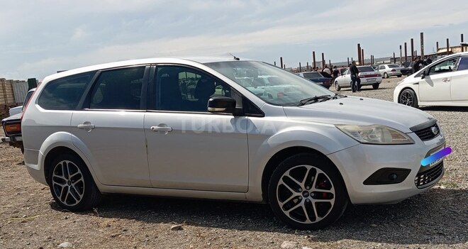 Ford Focus-1