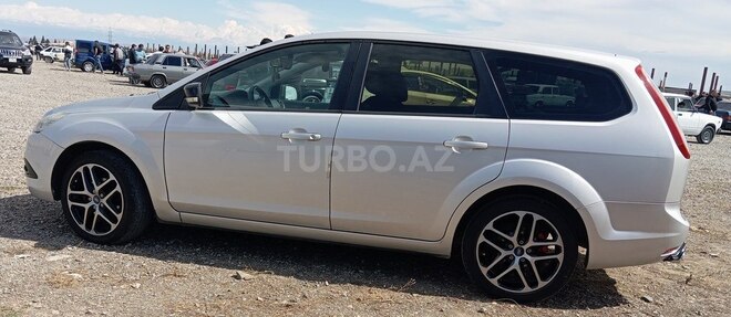 Ford Focus-3