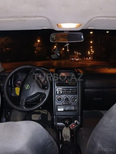 Opel Astra-8