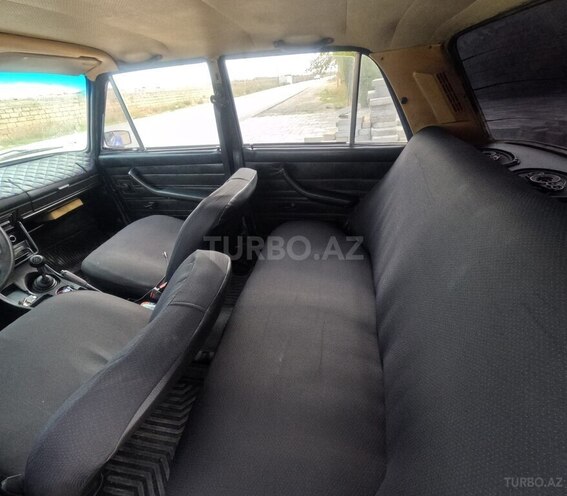 LADA (VAZ) 2106-5