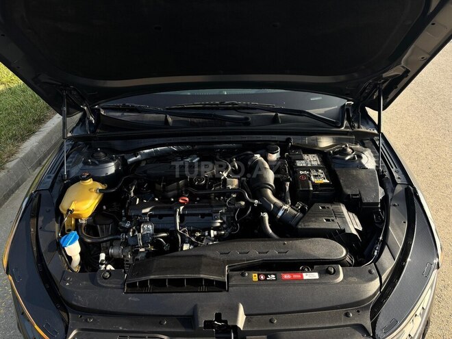 Kia K5-5