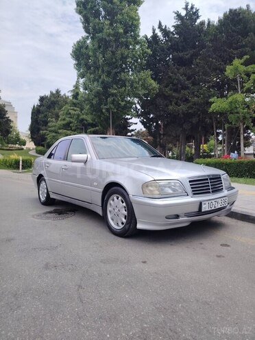 Mercedes C 220-3