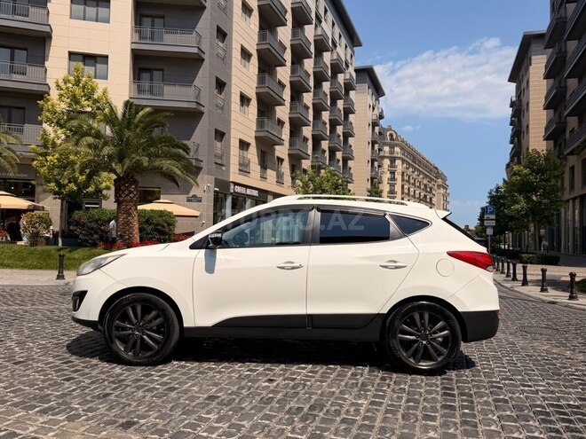 Hyundai ix35-13