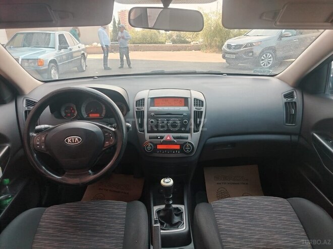 Kia Ceed SW-8