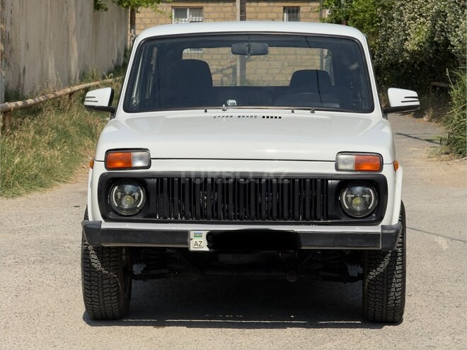 LADA (VAZ) Niva-3