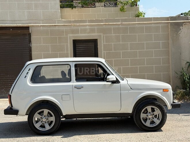 LADA (VAZ) Niva-5
