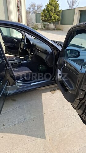 Mercedes C 230-9