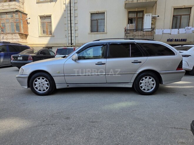Mercedes C 220-4