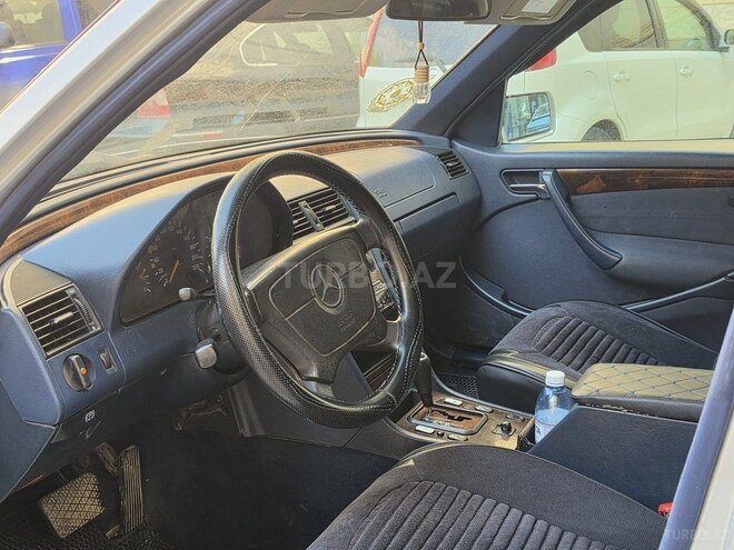 Mercedes C 220-7