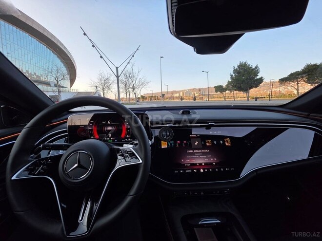Mercedes E 350 e -12