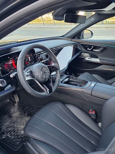 Mercedes E 350 e -10