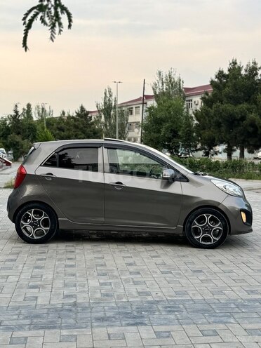 Kia Picanto-11