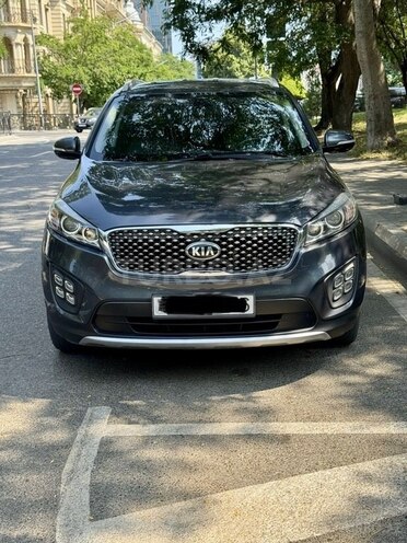 Kia Sorento-1