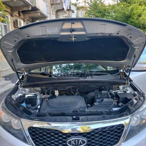 Kia Sorento-7