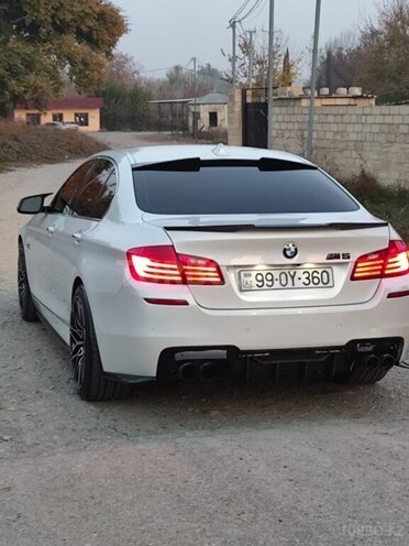 BMW 528-4