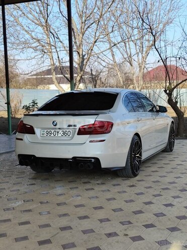 BMW 528-7