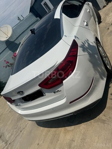 Kia Optima-4
