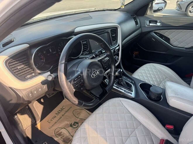Kia Optima-15