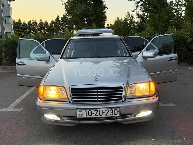 Mercedes C 230-12