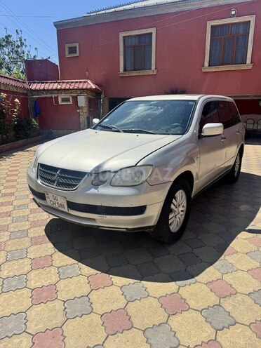 Mitsubishi Airtrek-3