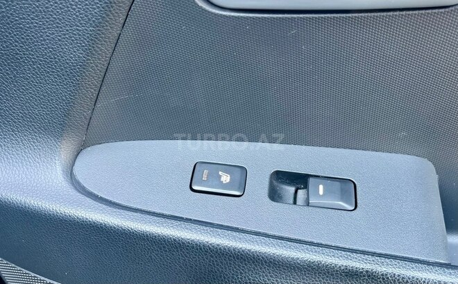 Kia Sportage-13
