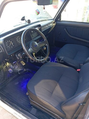 LADA (VAZ) 2107-4