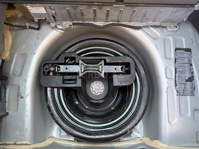 Toyota Prius-15