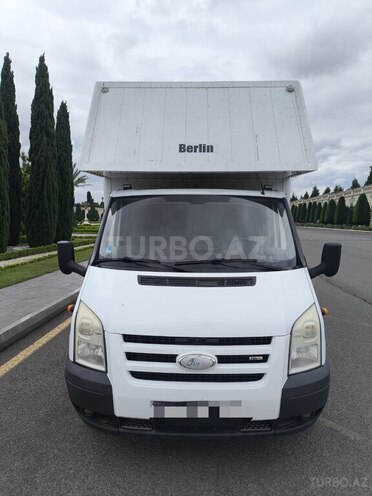Ford Transit-1