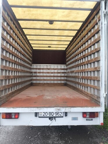 Ford Transit-7
