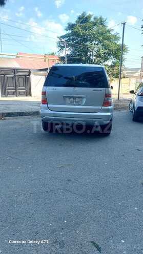 Mercedes ML 320-2