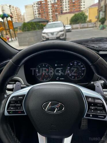 Hyundai Sonata-10