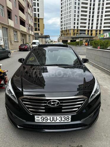 Hyundai Sonata-1