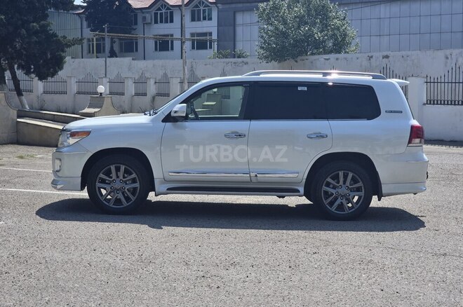 Toyota Land Cruiser-10