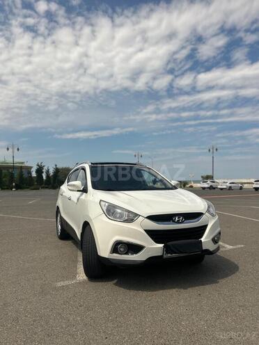 Hyundai ix35-4