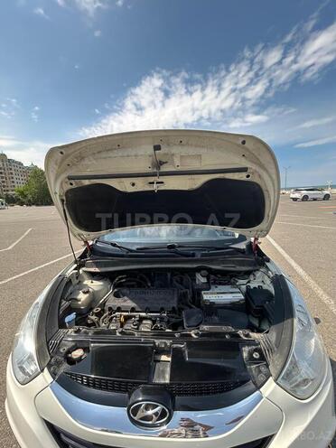 Hyundai ix35-16