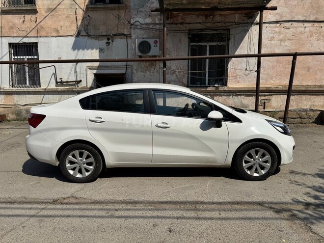 Kia Rio-8