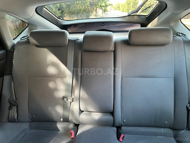 Toyota Prius-17